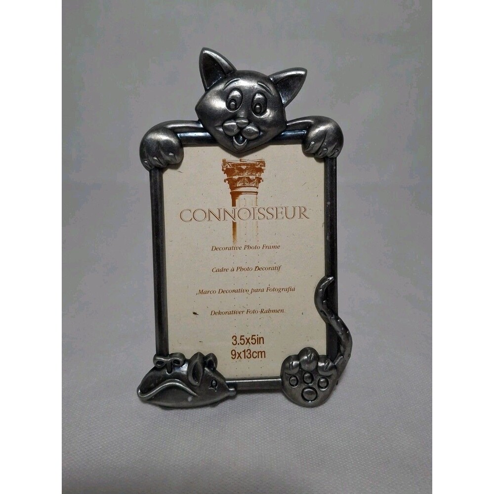 Vintage Connoisseur Metal Pewter Decorative Picture Frame 3.5x5 inches Cat Mouse - Picture 2 of 5